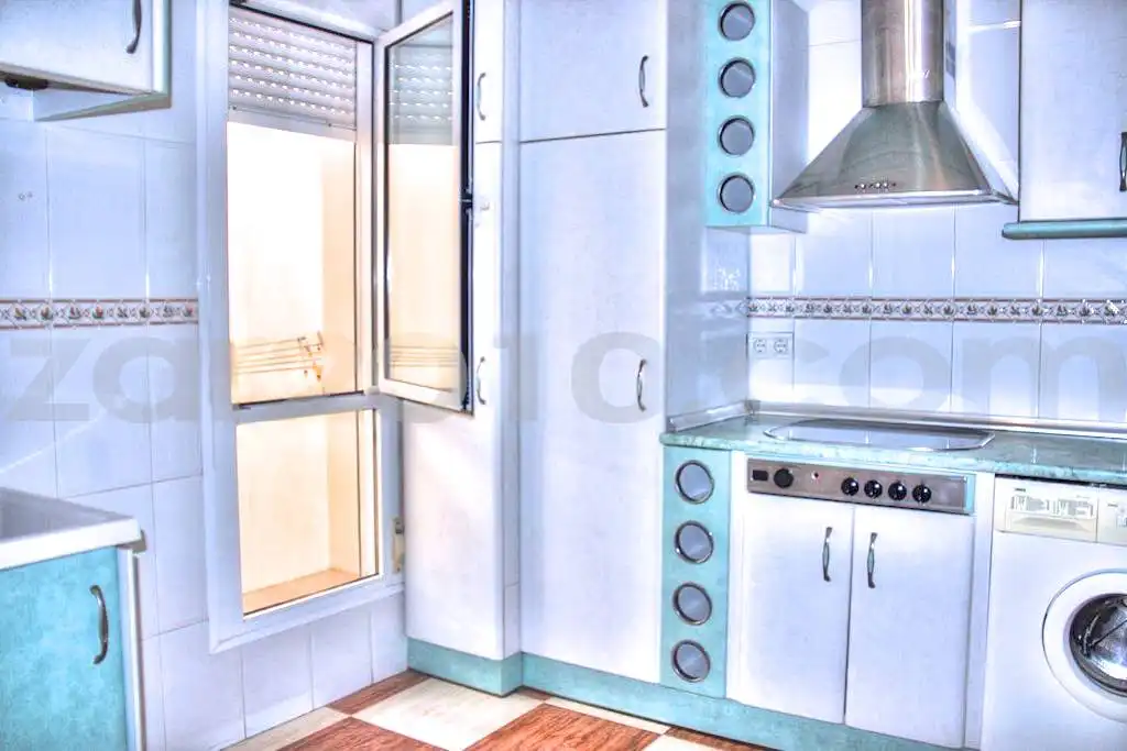 Cocina de Piso en venta en Garrucha con Terraza, Amueblado y Horno