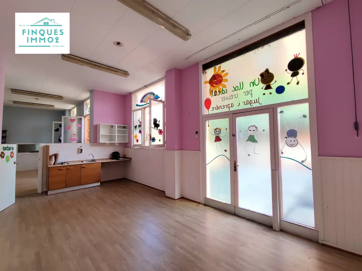 Business premises for sale in Temple