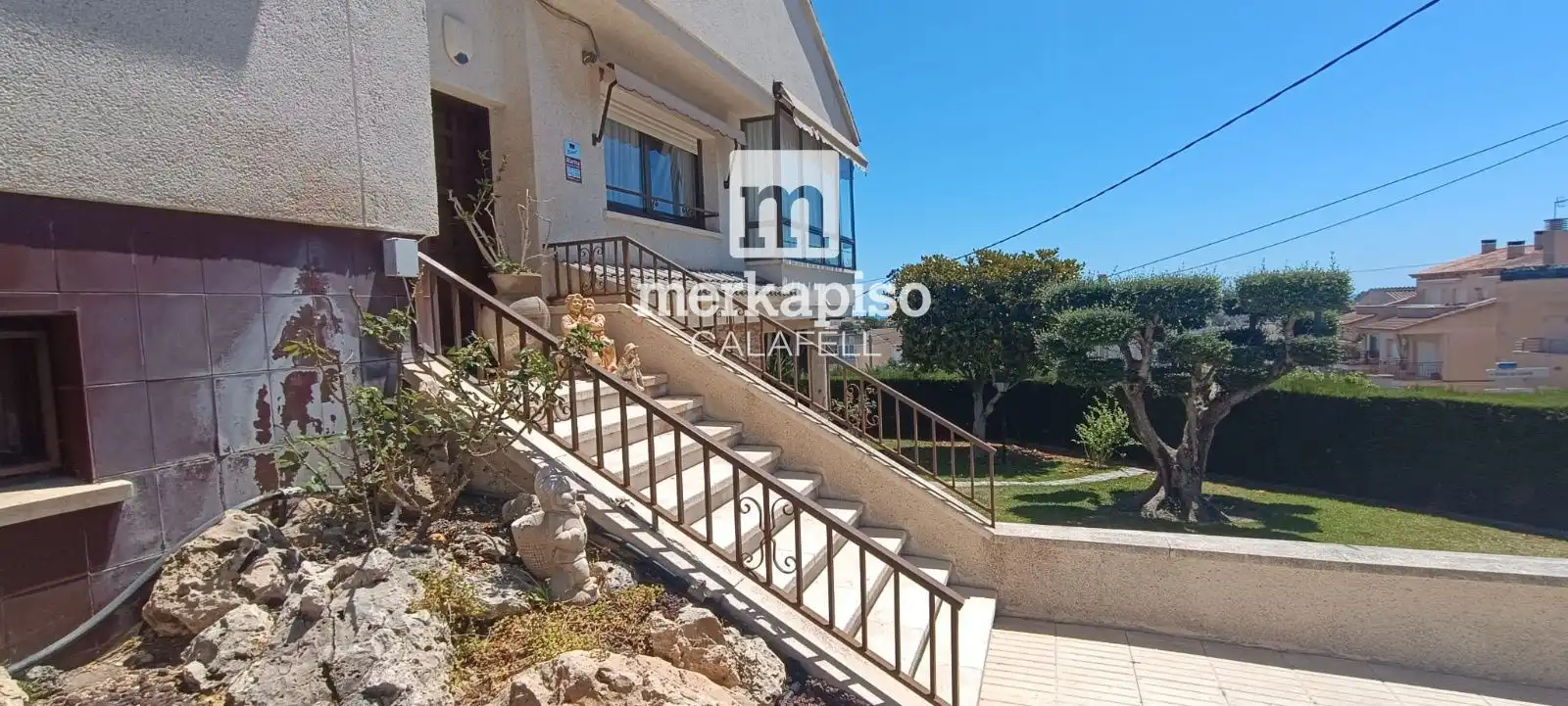 Vista exterior de Casa o xalet en venda en Calafell amb Aire condicionat, Calefacció i Terrassa