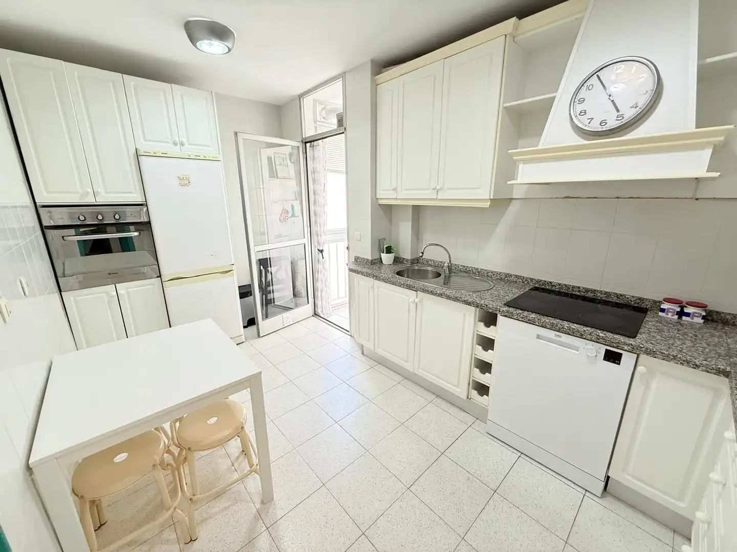Cocina de Ático de alquiler en Rincón de la Victoria con Aire acondicionado, Terraza y Amueblado