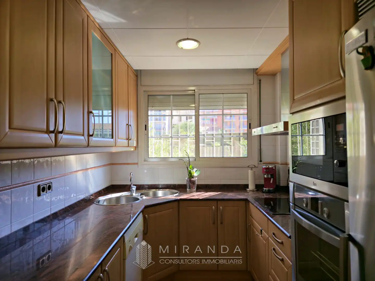 Cocina de Casa adosada en venta en Granollers con Aire acondicionado, Calefacción y Jardín privado