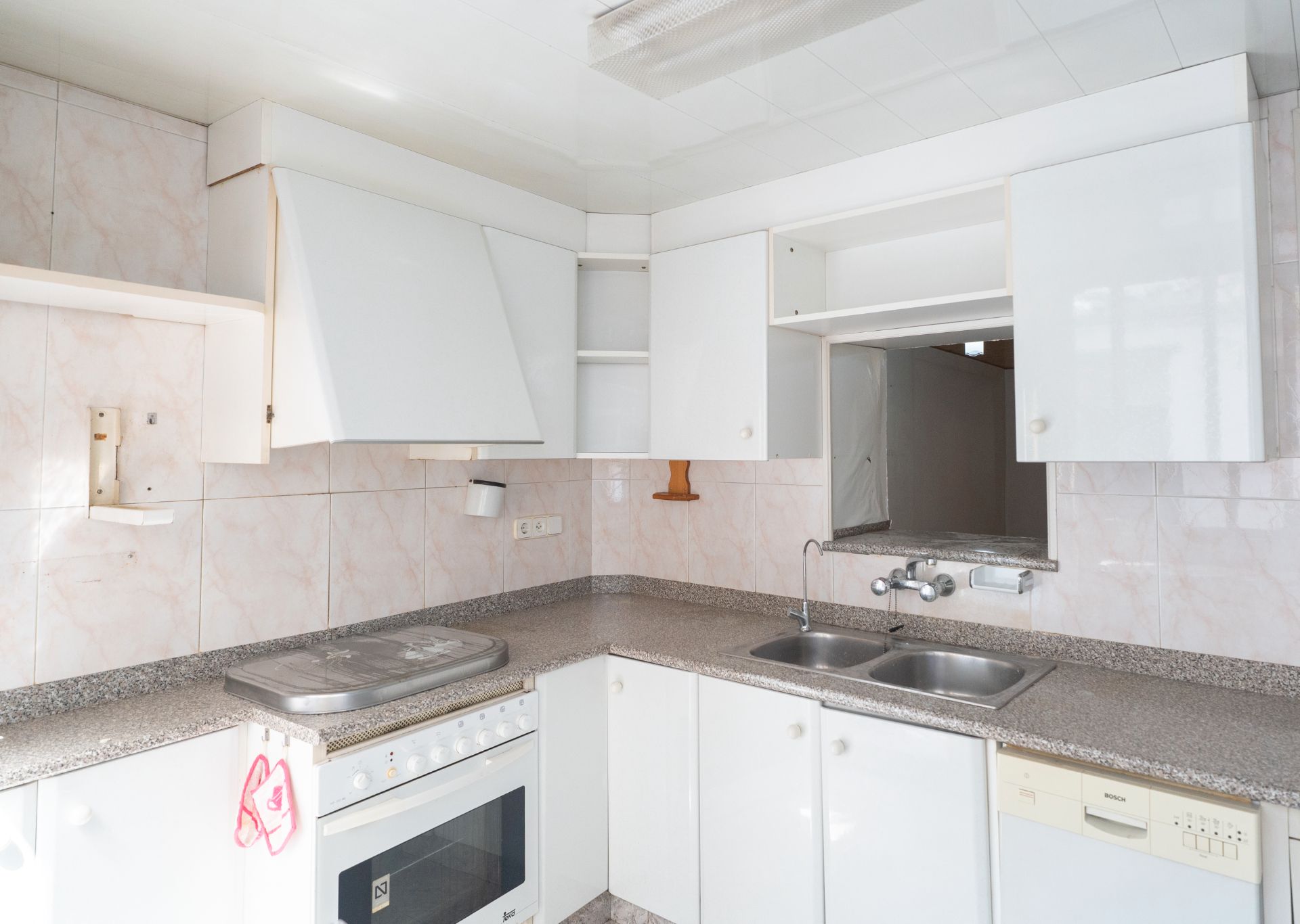 Kitchen of Flat for sale in Martorell  with Air Conditioner, Heating and Terrace