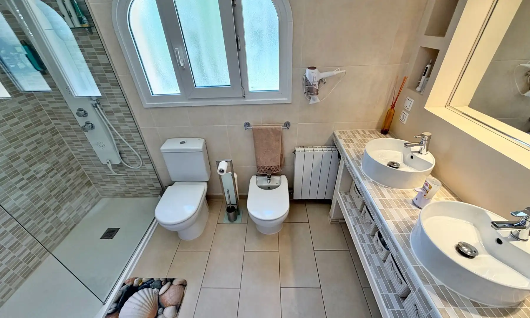 Baño de Casa o chalet en venta en Dénia con Aire acondicionado, Calefacción y Jardín privado