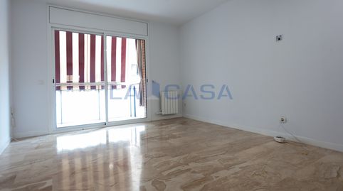 Photo 4 of Flat for sale in Calle Ceravalls del, Les Planes, L'Hospitalet de Llobregat