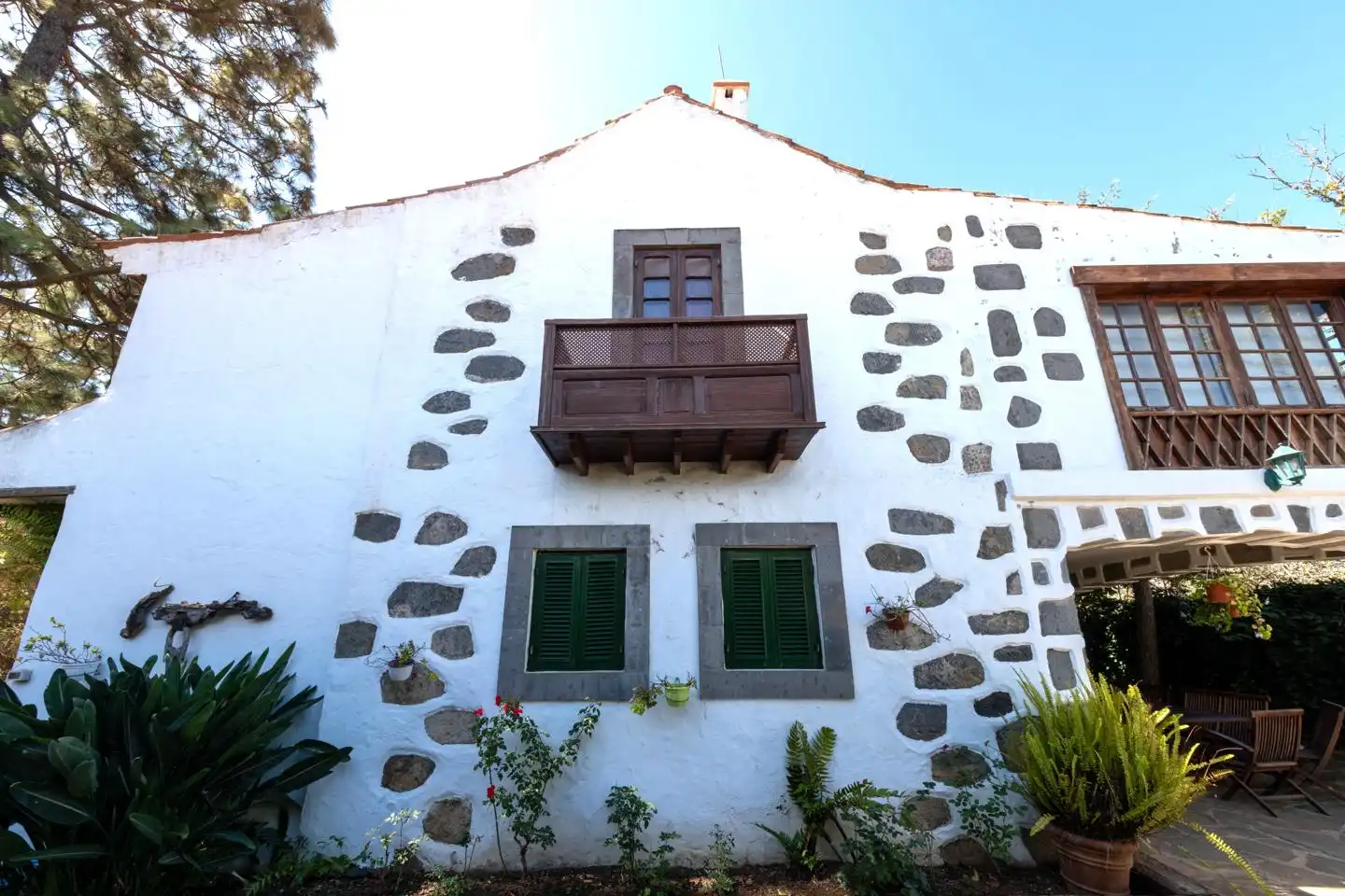 Vista exterior de Casa o xalet en venda en Santa Brígida amb Jardí privat i Terrassa