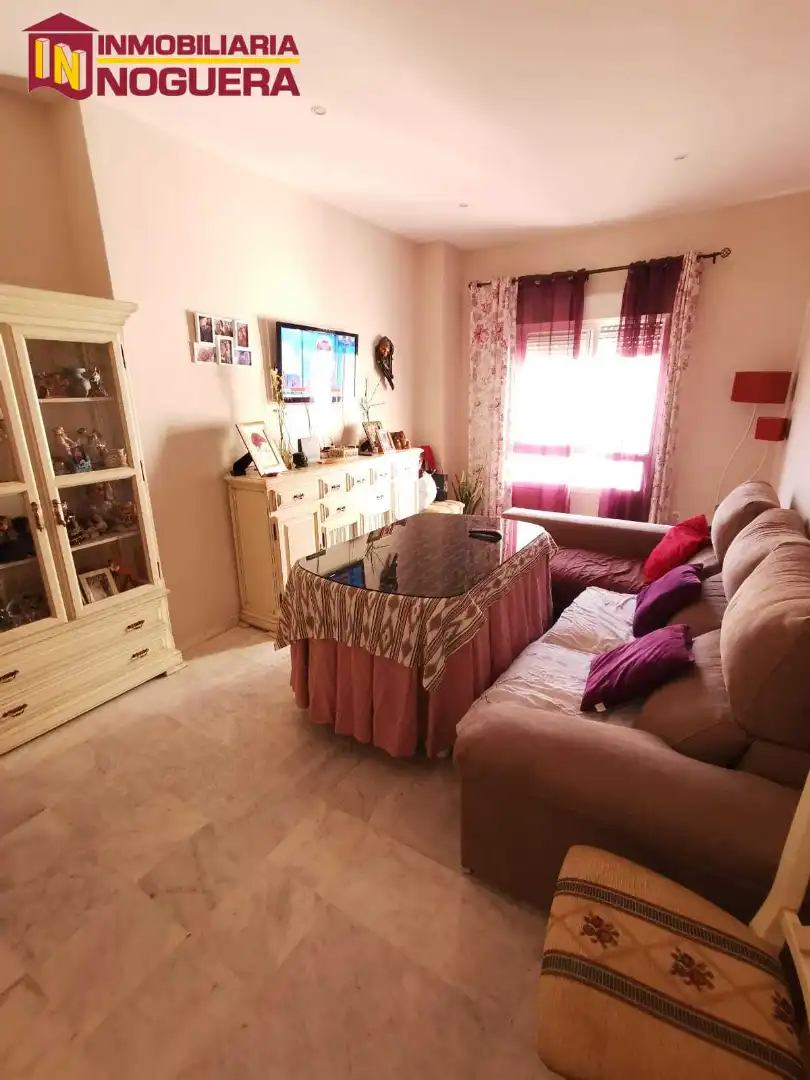 Piso con ascensor en venta en Écija