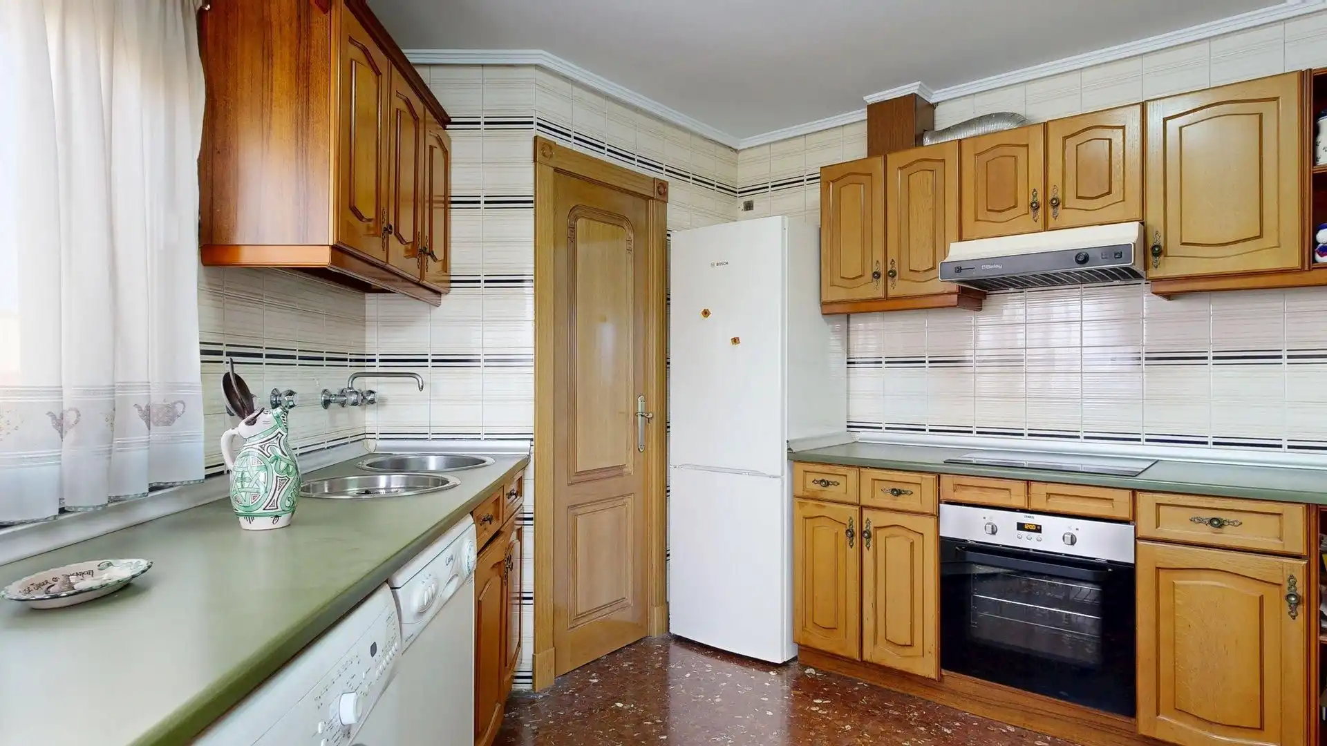 Casa o chalet en venta en Calle VAL DE LA CUEVA, Cadrete
