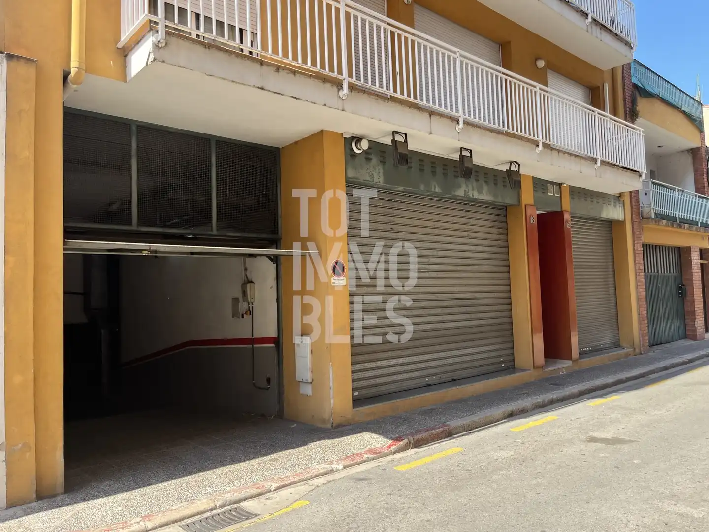 Garaje en venta en Santa Eugènia