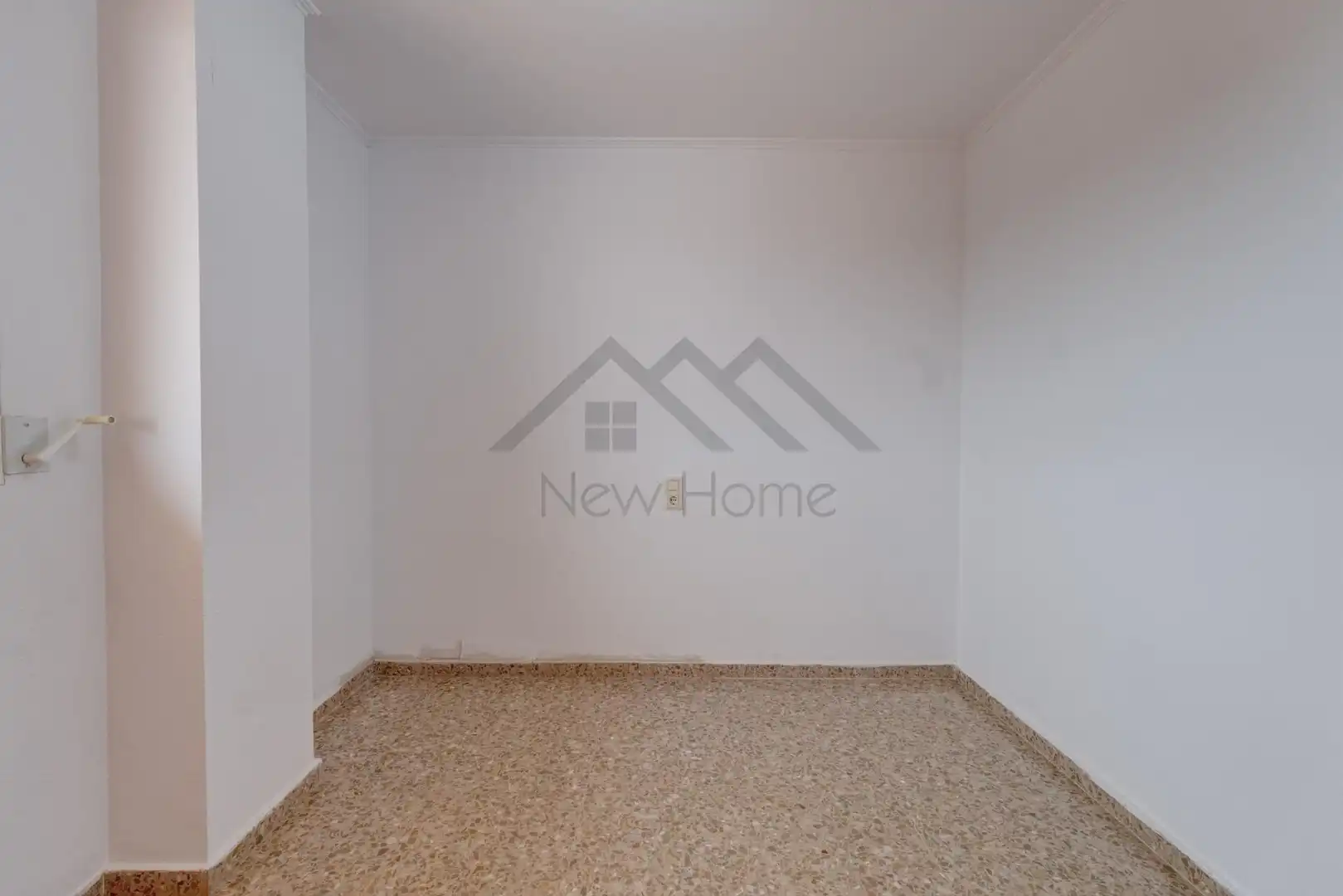Bedroom of Flat for rent in La Pobla de Vallbona  with Heating, Terrace and Storage room