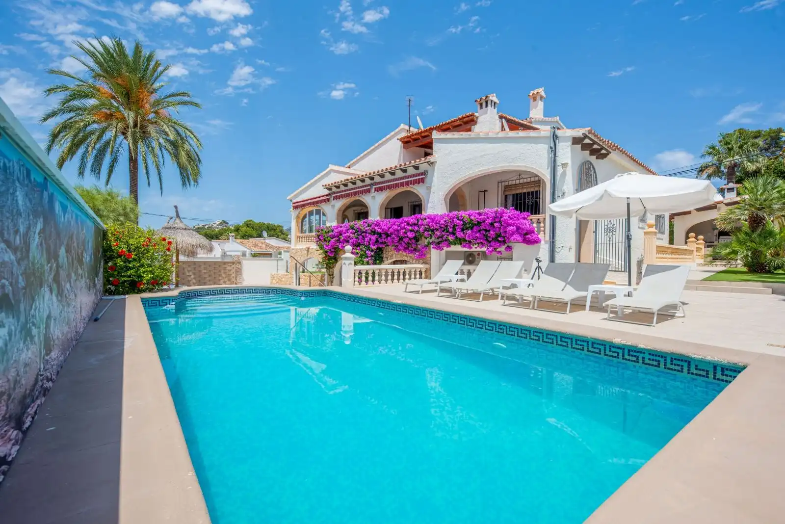 Piscina de Casa o chalet en venta en Moraira con Aire acondicionado, Calefacción y Terraza