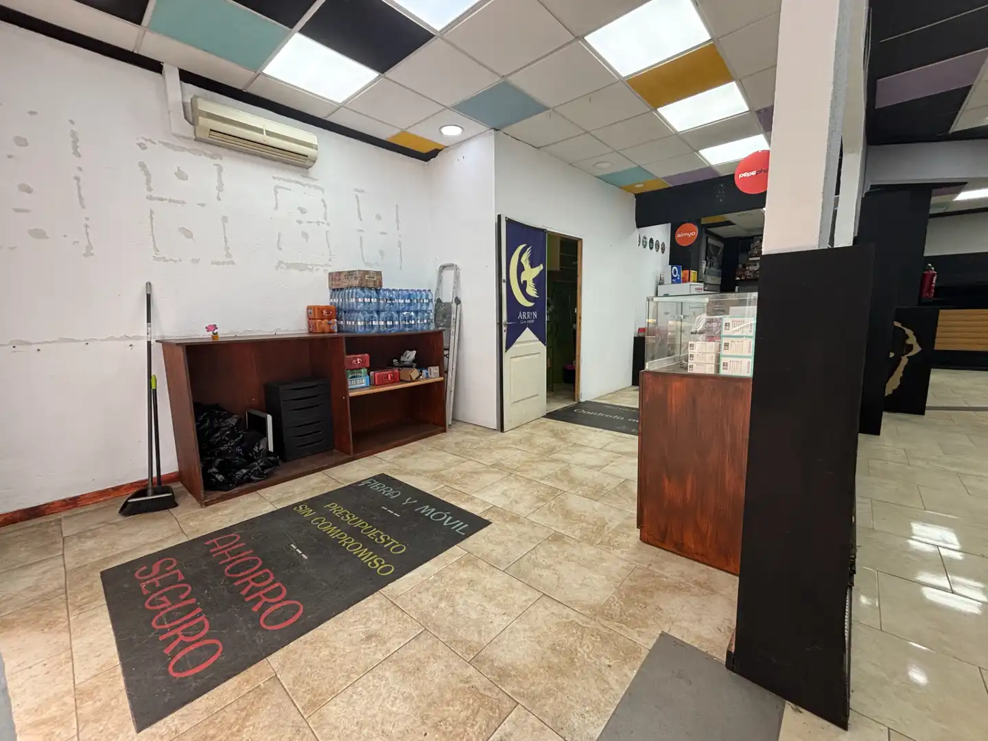 Local comercial en venda a Avinguda de Chatellerault, imagen 3