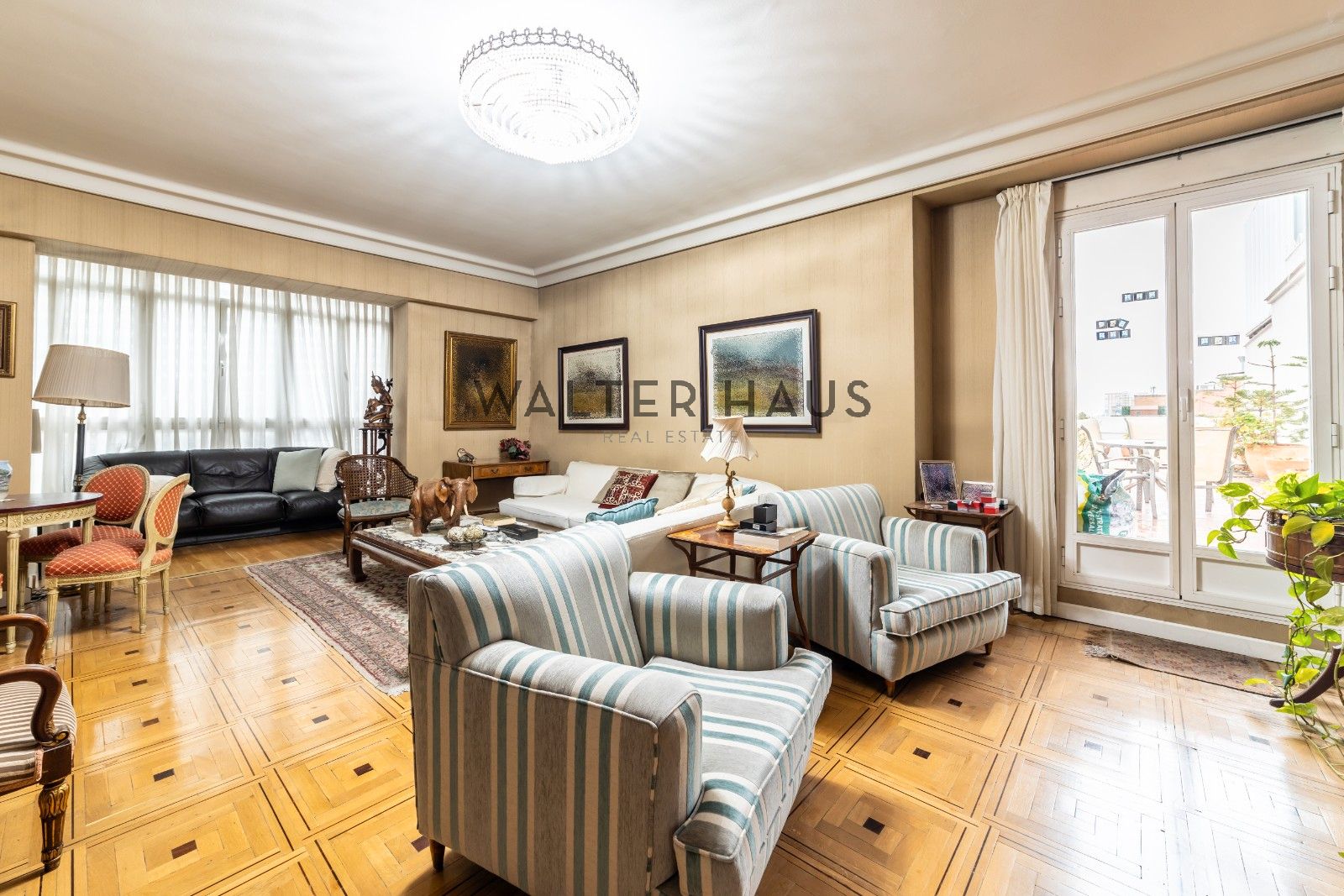 Living room of Attic to rent in  Madrid Capital  with Air Conditioner, Heating and Terrace