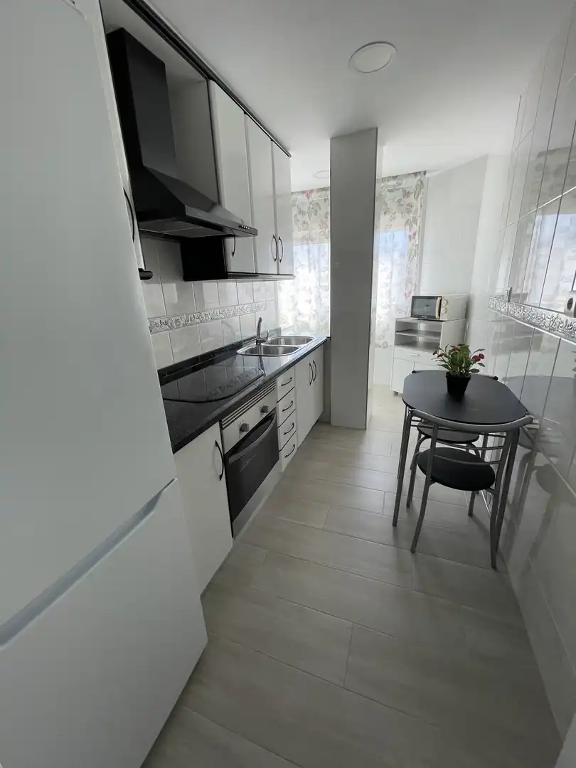 Cocina de Piso en venta en Salobreña con Aire acondicionado, Amueblado y Balcón