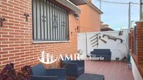 Exterior view of Single-family semi-detached for sale in Numancia de la Sagra  with Air Conditioner, Terrace and Swimming Pool