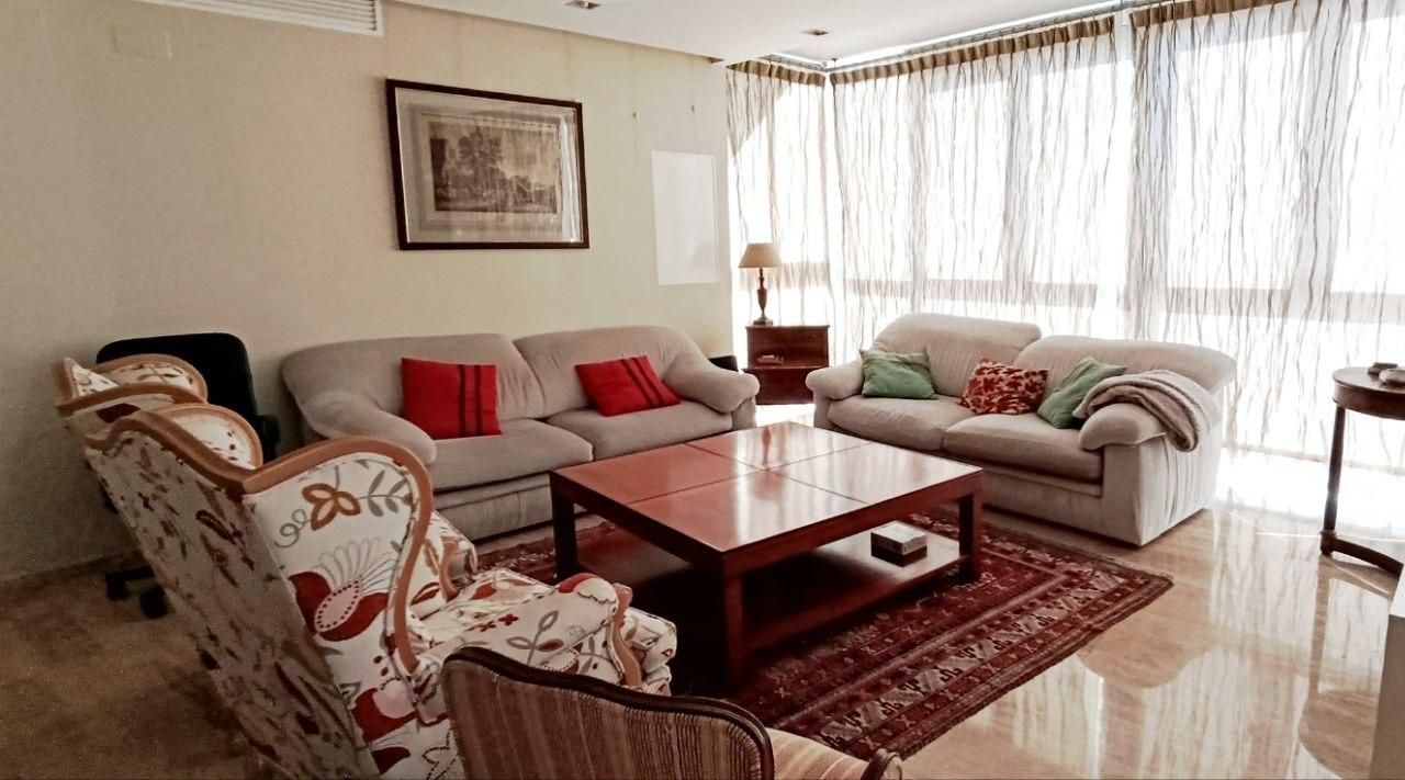 Living room of Flat for sale in Alicante / Alacant  with Air Conditioner, Heating and Storage room