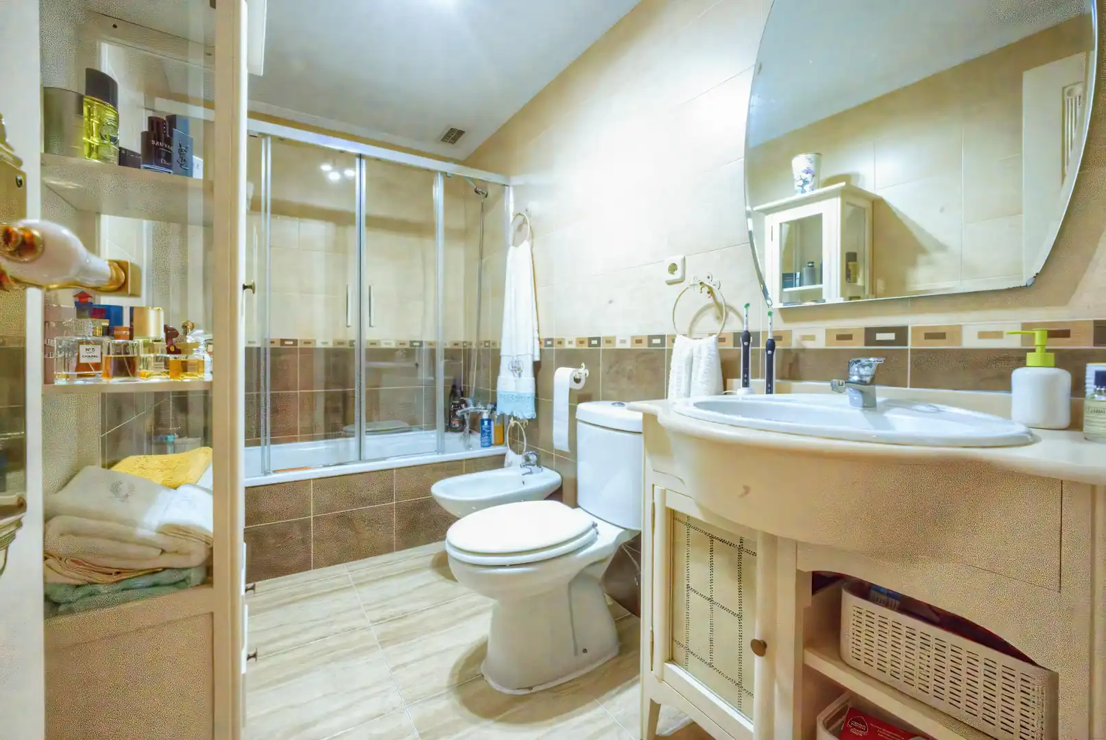 Baño de Casa adosada en venta en Dos Hermanas
