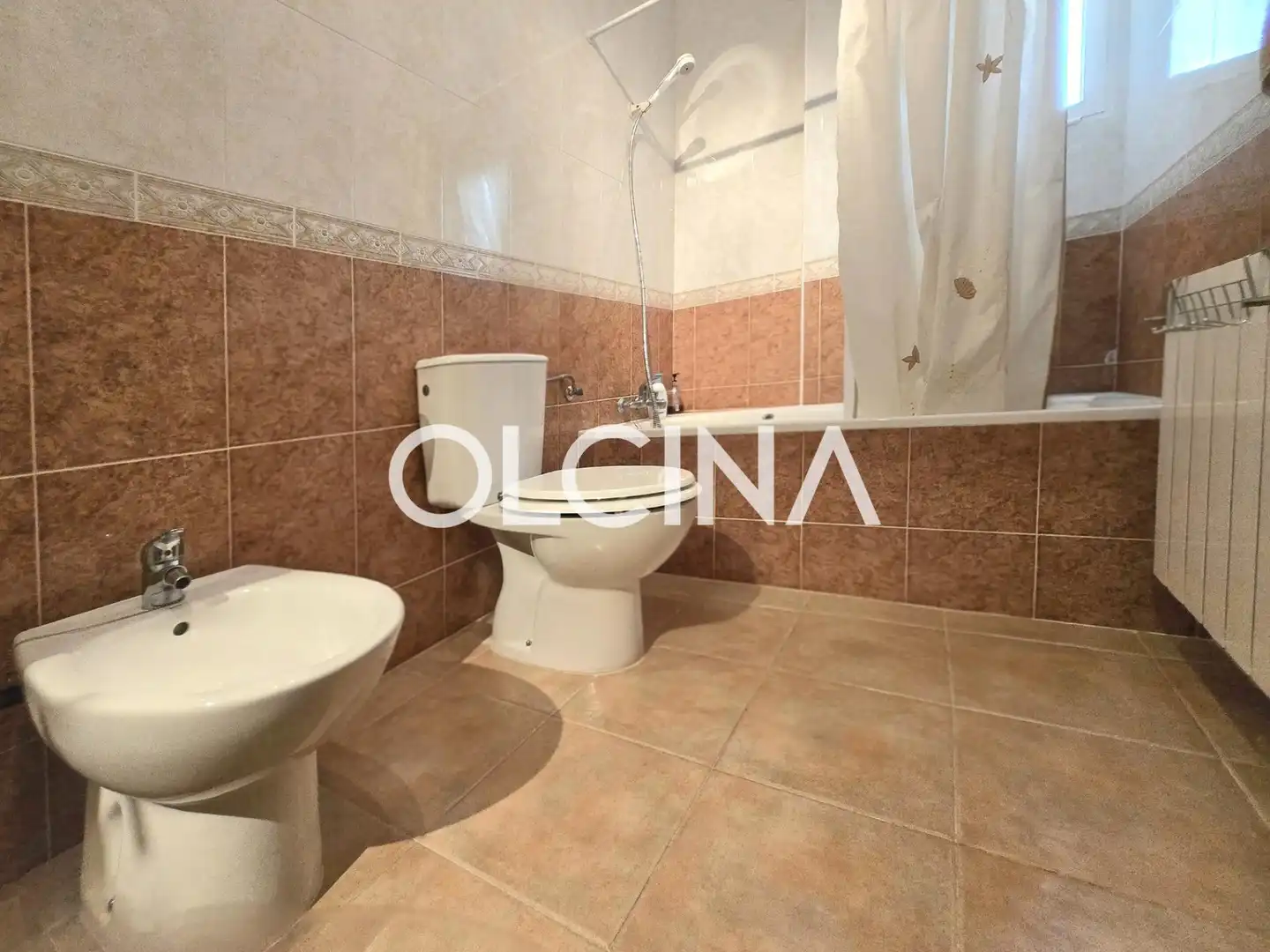 Baño de Casa o chalet en venta en Castalla con Calefacción, Jardín privado y Terraza