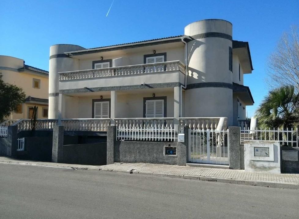 Vista exterior de Planta baixa de lloguer en Muro amb Jardí privat i Terrassa