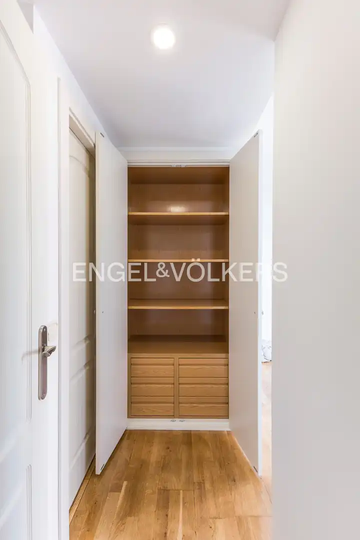Wohnung zur Miete in Madrid mit Klimaanlage, Heizung und Schwimmbad