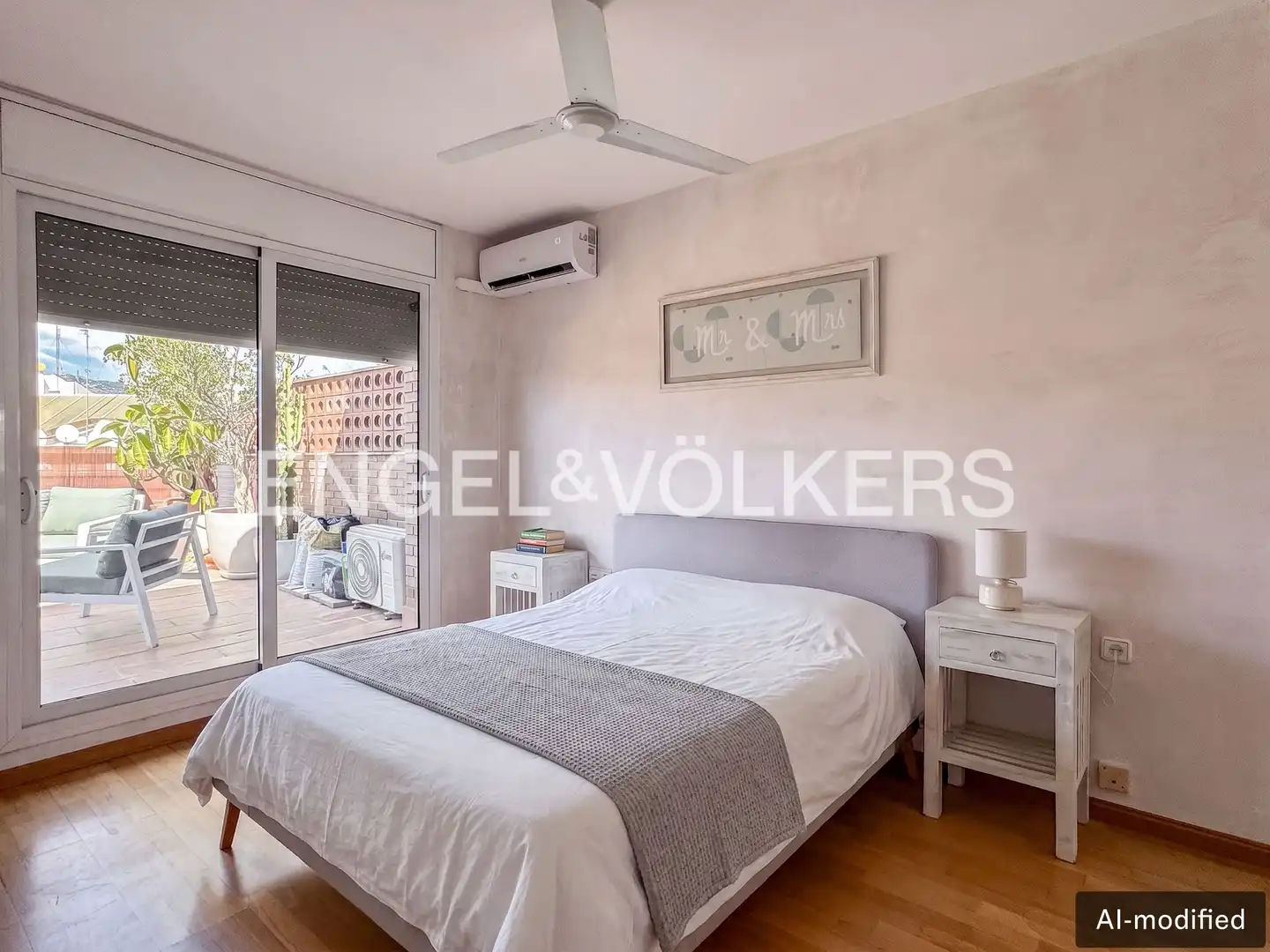 Habitación de Ático de alquiler en Barcelona con Aire acondicionado, Calefacción y Parquet