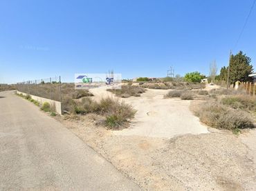 Terreno rustico in vendita a CTRA. VALENCIA, POLÍGONO 113, PARCELA 11