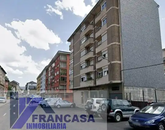 Vista exterior de Piso en venta en Villablino con Trastero