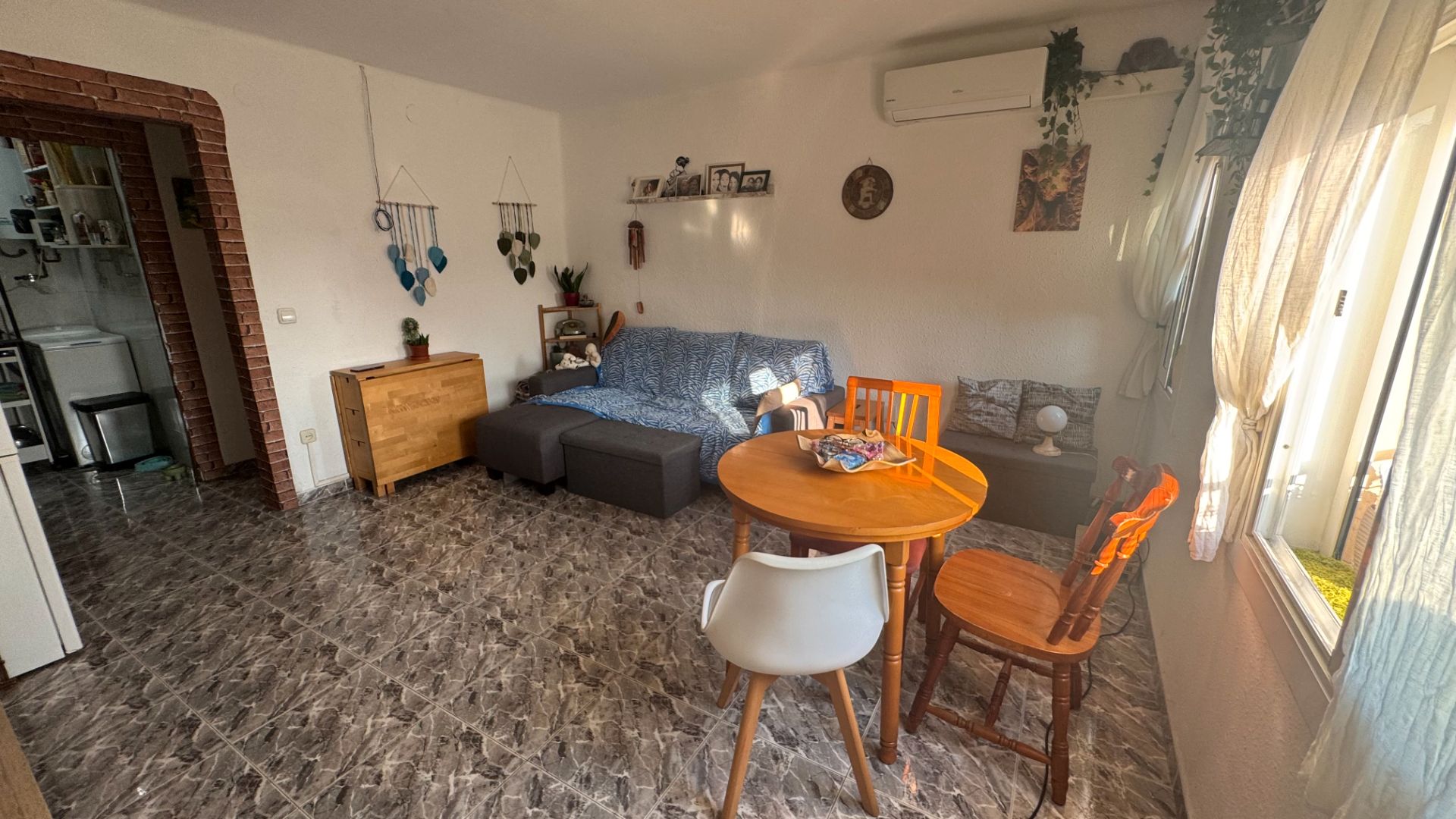 Sala d'estar de Pis en venda en Ripollet amb Aire condicionat, Calefacció i Forn