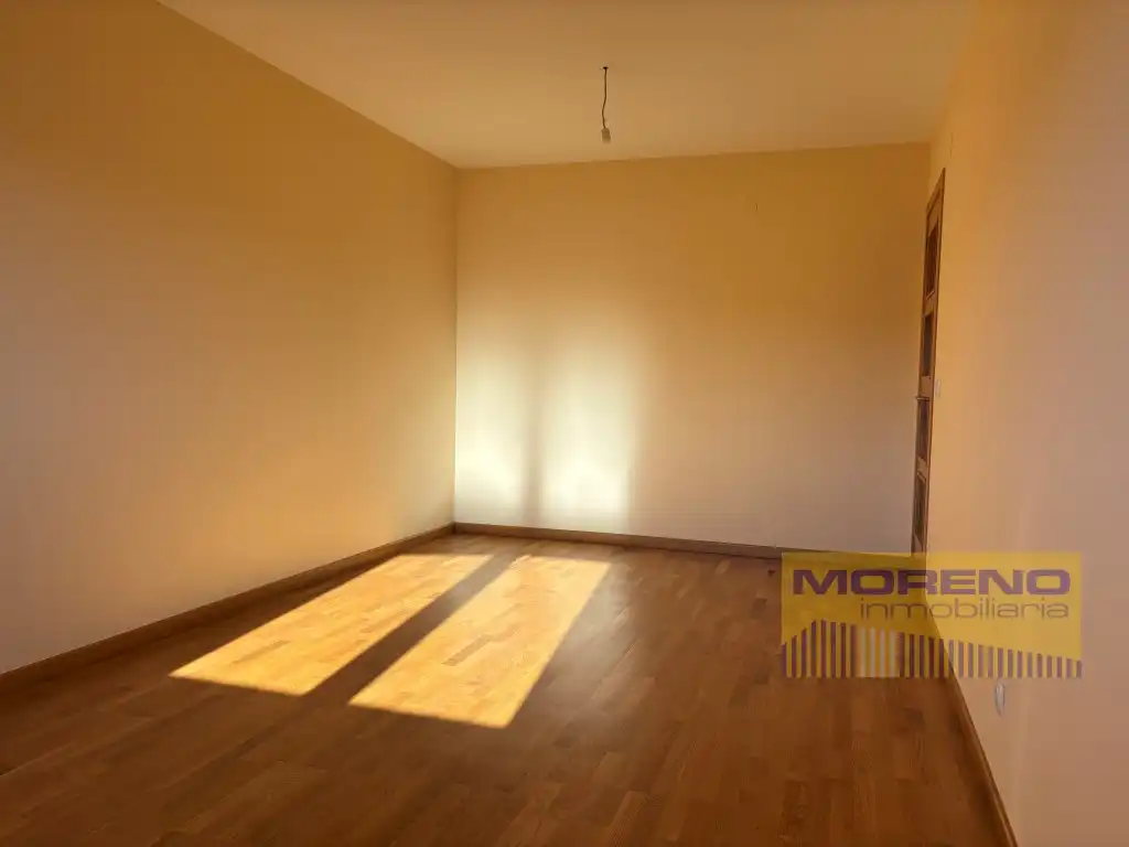 Habitación de Piso en venta en Sarria