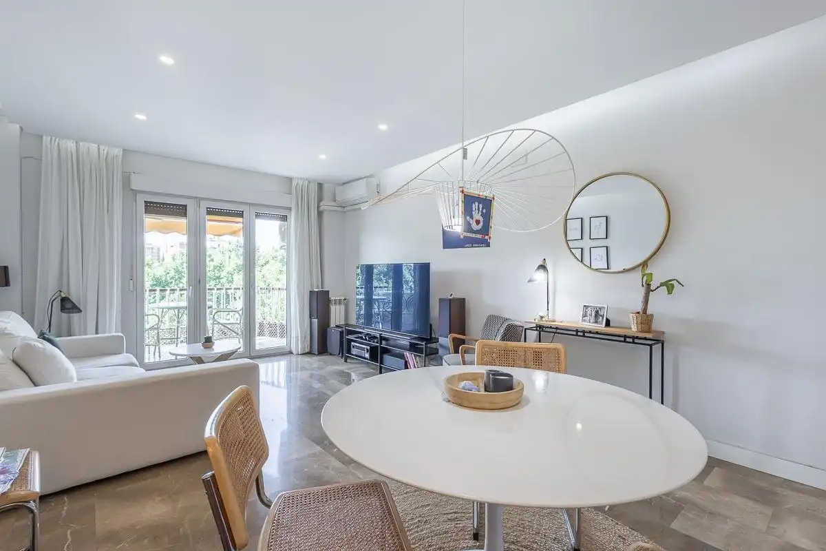 Wohnzimmer von Wohnung zur Miete in Granada mit Heizung und Terrasse