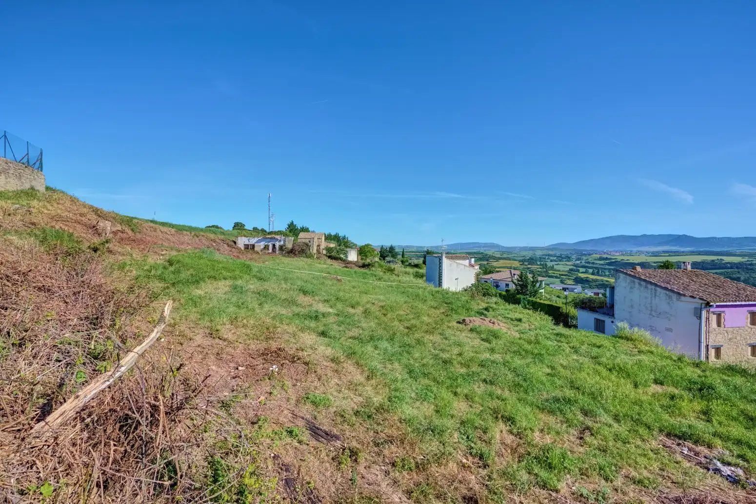 Residencial en venda en Pueyo / Puiu