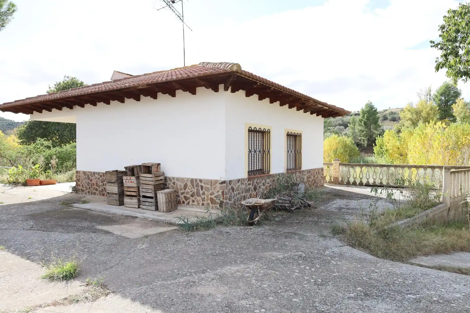 Vista exterior de Casa o chalet en venta en Alcañiz con Jardín privado y Piscina