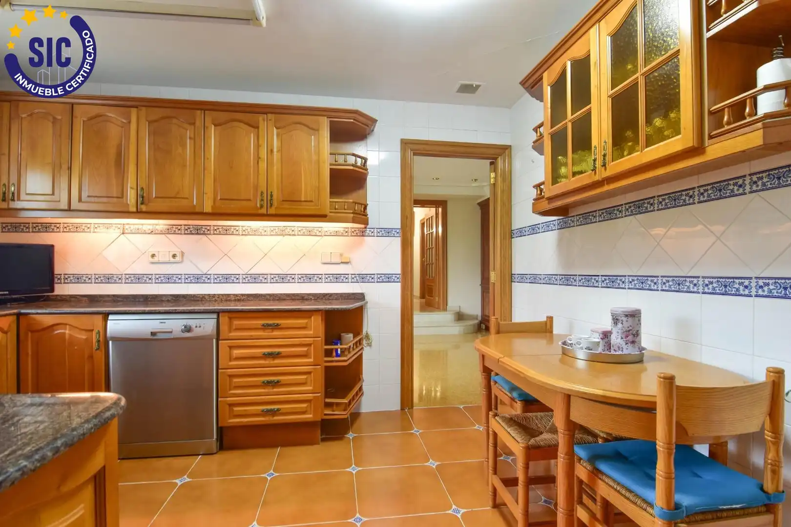 Cocina de Casa o chalet en venta en Torrent con Aire acondicionado, Jardín privado y Terraza