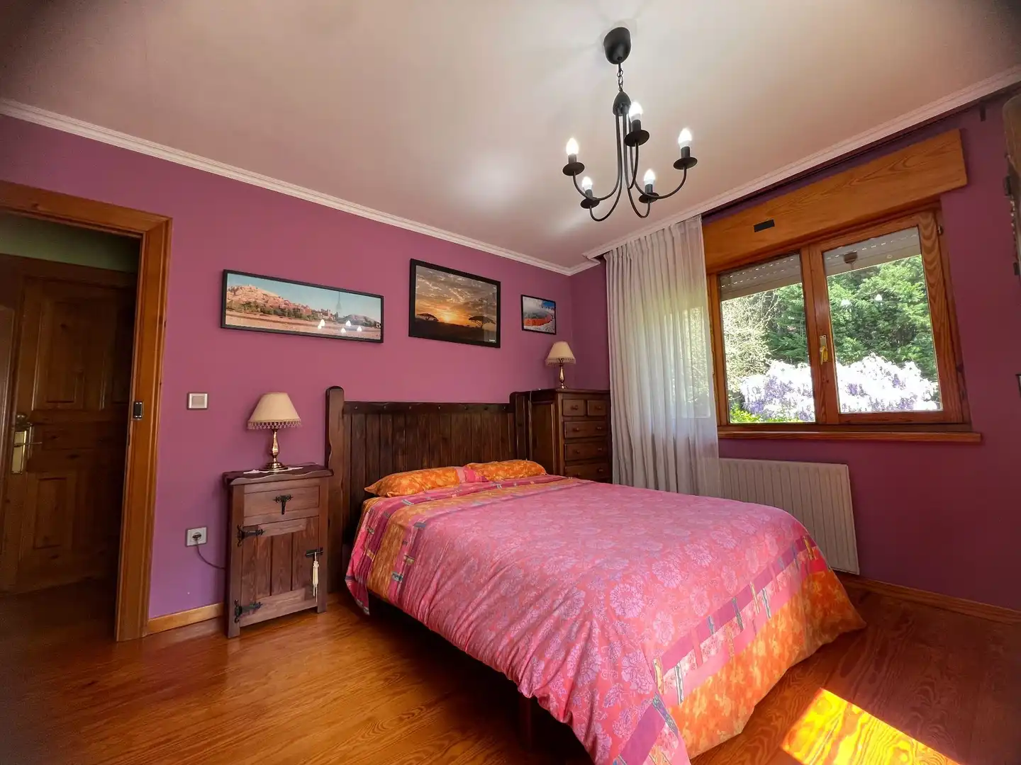 Habitación de Casa o chalet en venta en Cangas de Onís con Calefacción, Jardín privado y Amueblado