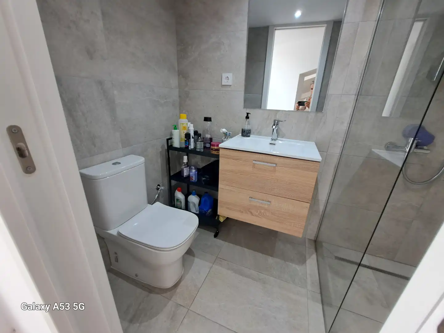 Baño de Estudio de alquiler en Mijas con Aire acondicionado, Calefacción y Terraza