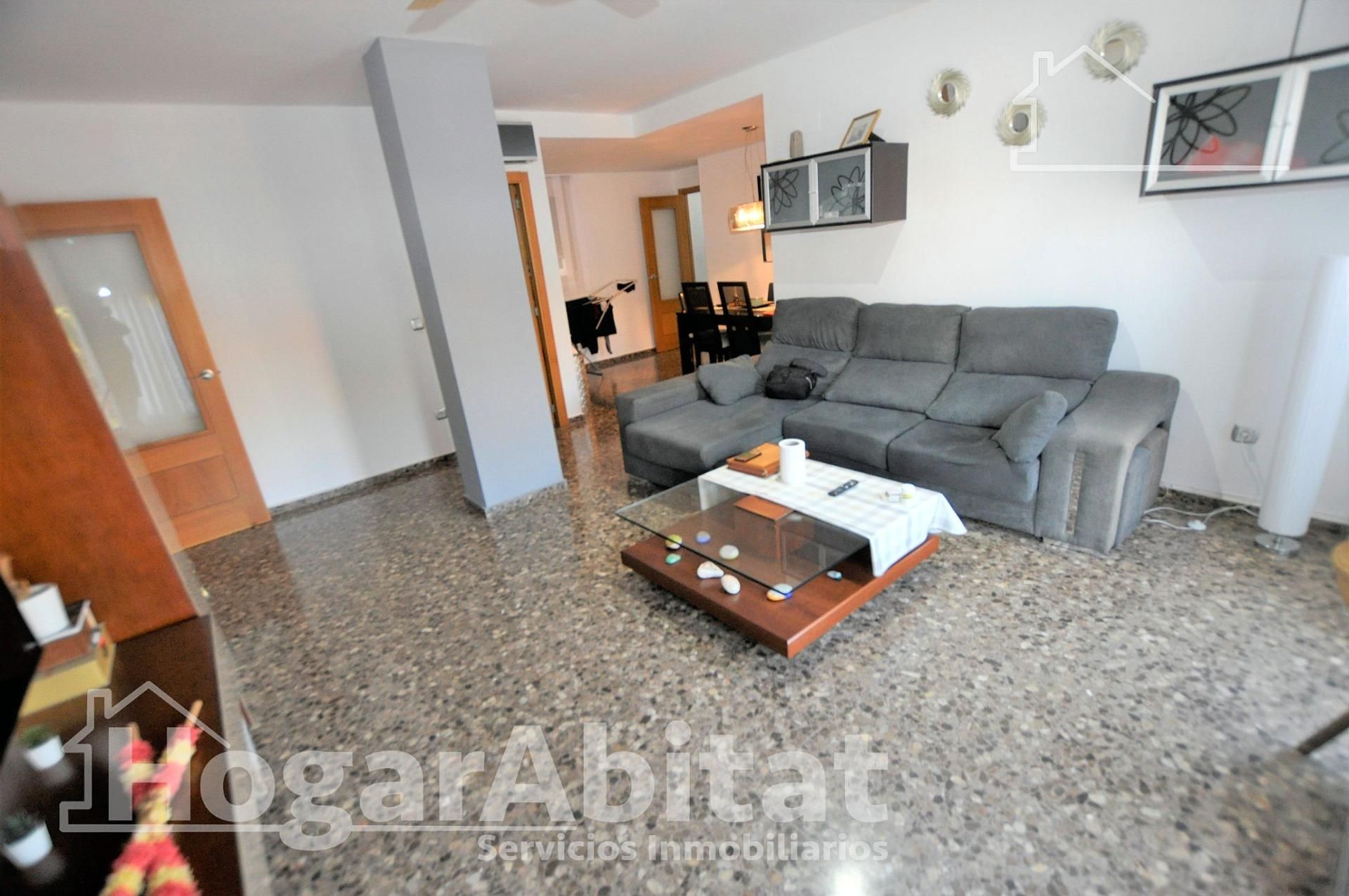 Living room of Flat for sale in Rafelbuñol / Rafelbunyol  with Air Conditioner and Balcony