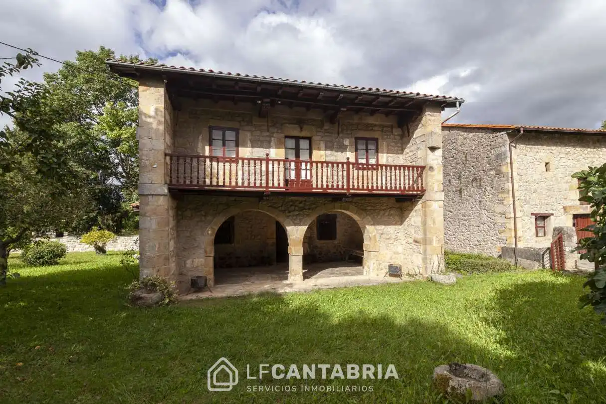Casa en venta en Corvera de Toranzo, imagen 2
