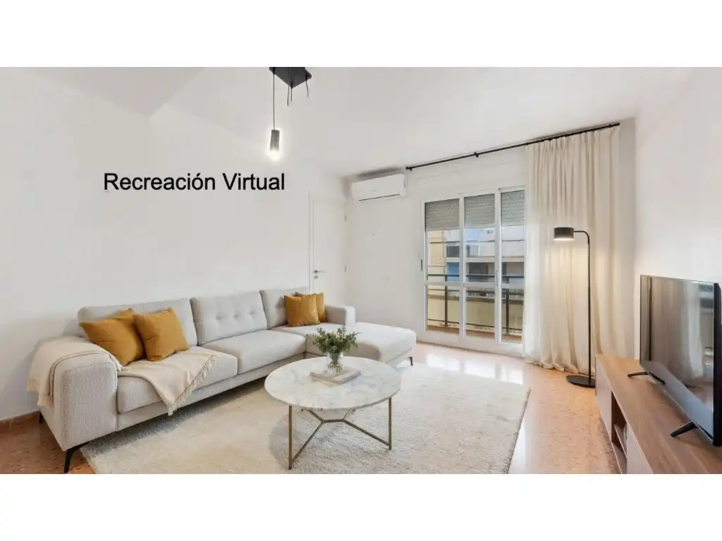 Sala de estar de Piso en venta en  Valencia Capital con Aire acondicionado y TV