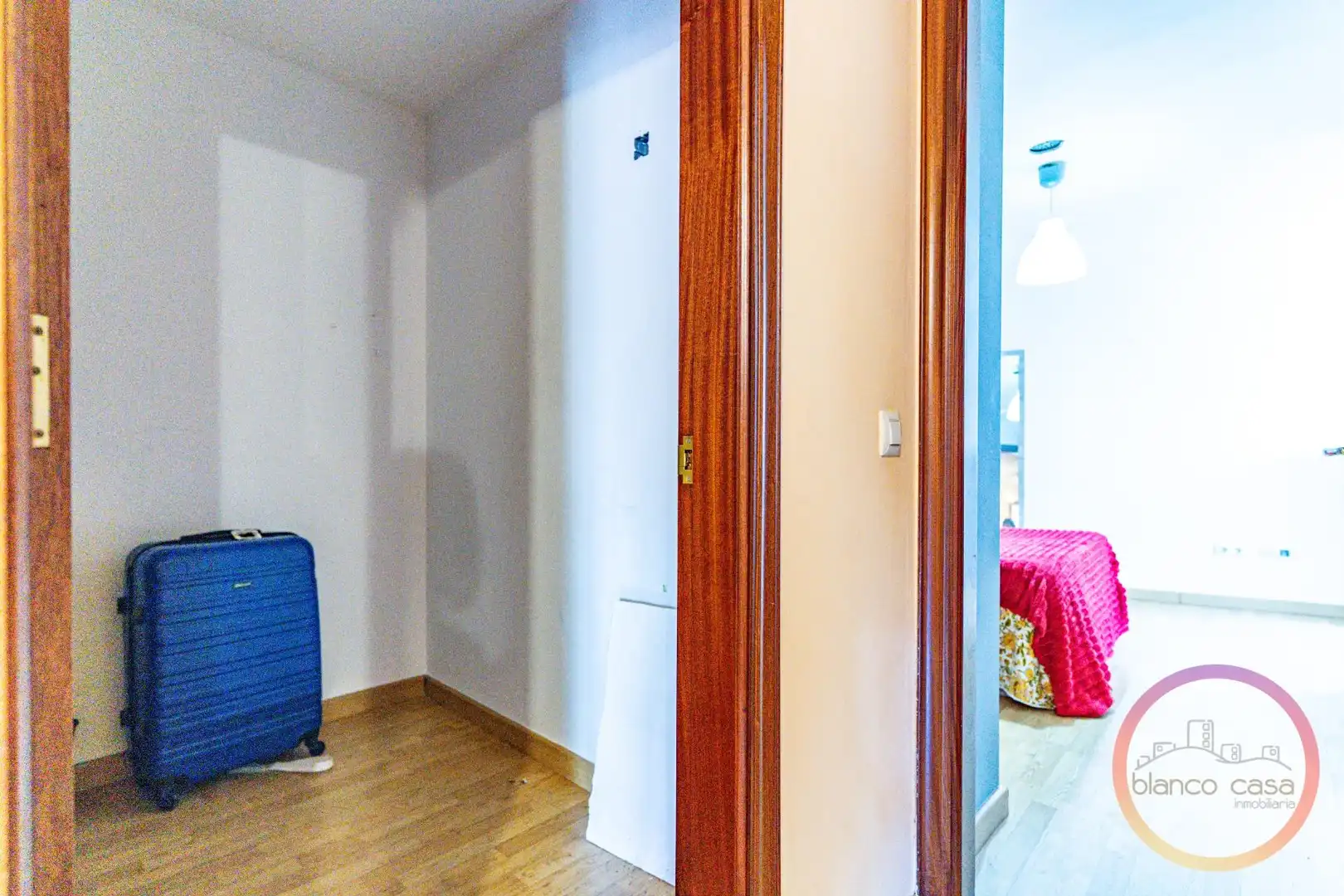 Habitación de Piso en venta en Carballo con Terraza, Trastero y Amueblado