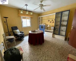 Sala d'estar de Casa o xalet en venda en  Albacete Capital amb Traster