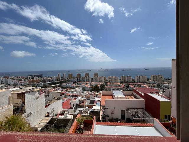 Casa-chalet en Venta en Calle Mediodía en San Juan - San José