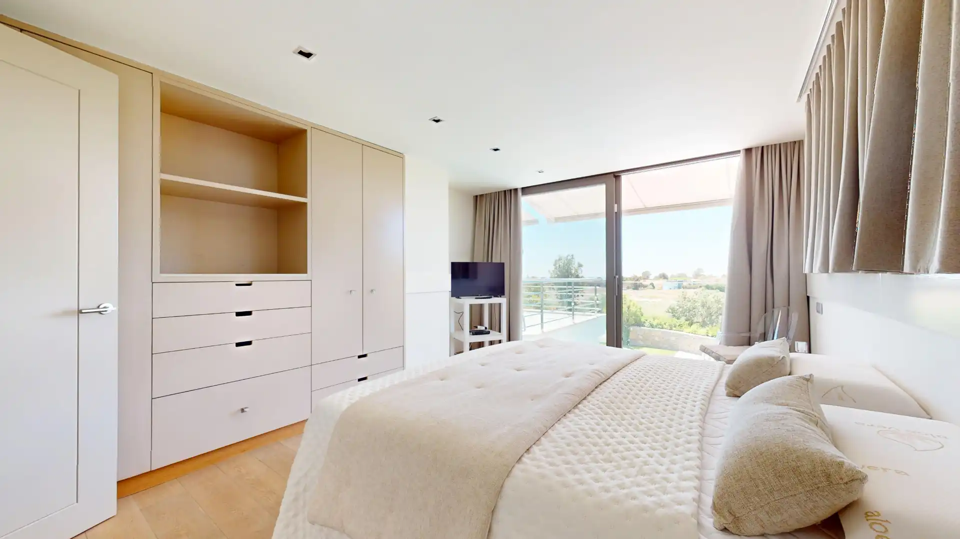 Habitación de Casa o chalet en venta en Mont-roig del Camp con Aire acondicionado, Calefacción y Jardín privado