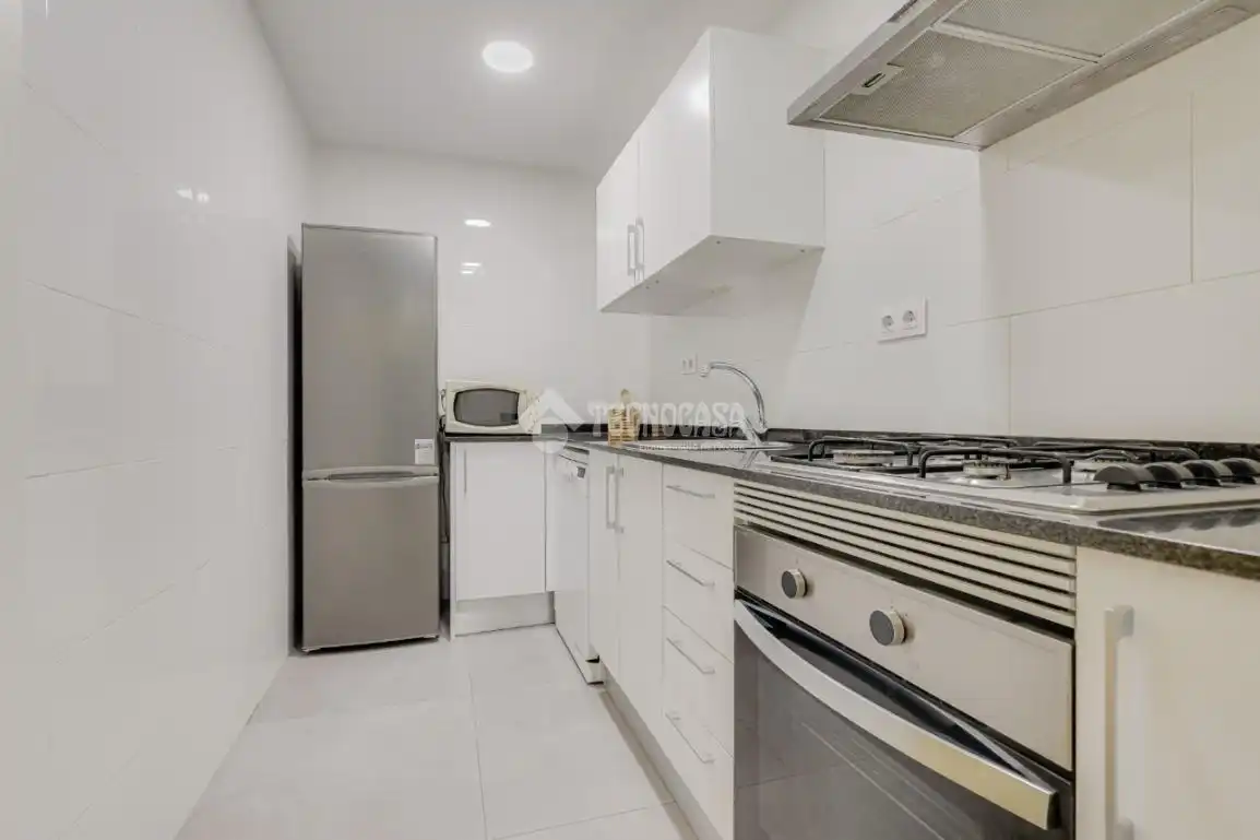 Flat for sale in Sant Andreu, imagen 5
