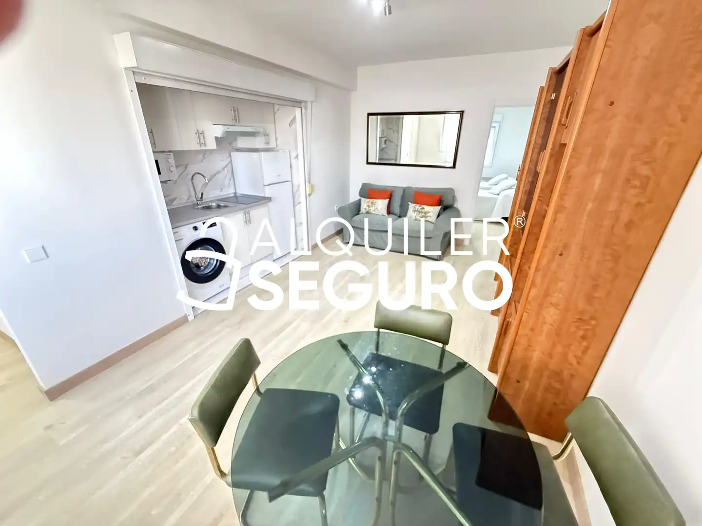 Außenansicht von Wohnung zur Miete in Madrid mit Klimaanlage, Terrasse und Möbliert