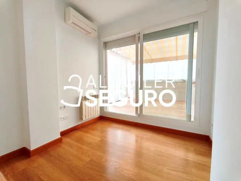 Bedroom of Flat for rent in Arroyomolinos (Madrid)  with Air Conditioner, Heating and Terrace