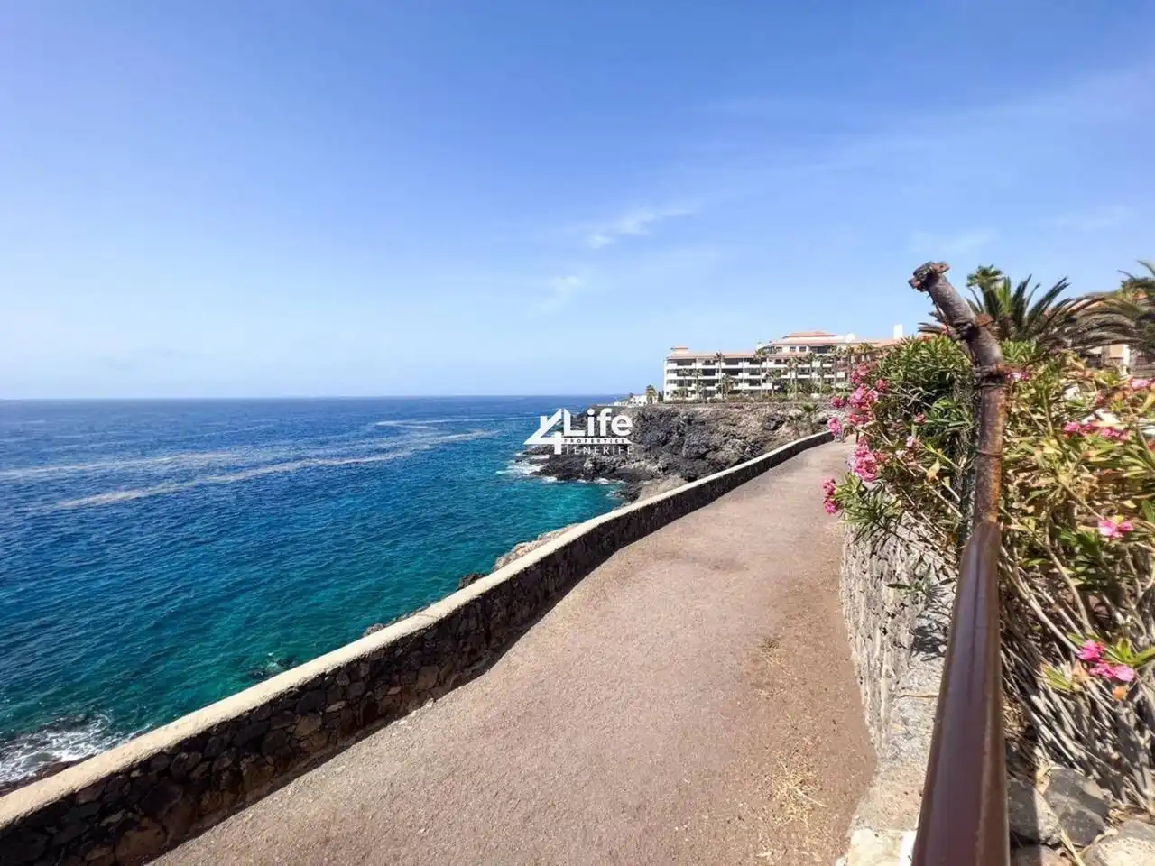 Apartment with pool for sale in Calle Odisea, imagen 23