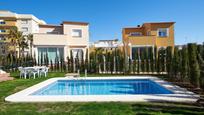 Garden of Single-family semi-detached for sale in Oliva  with Air Conditioner, Heating and Private garden