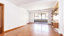 Living room of Flat for sale in  Madrid Capital  with Air Conditioner and Terrace