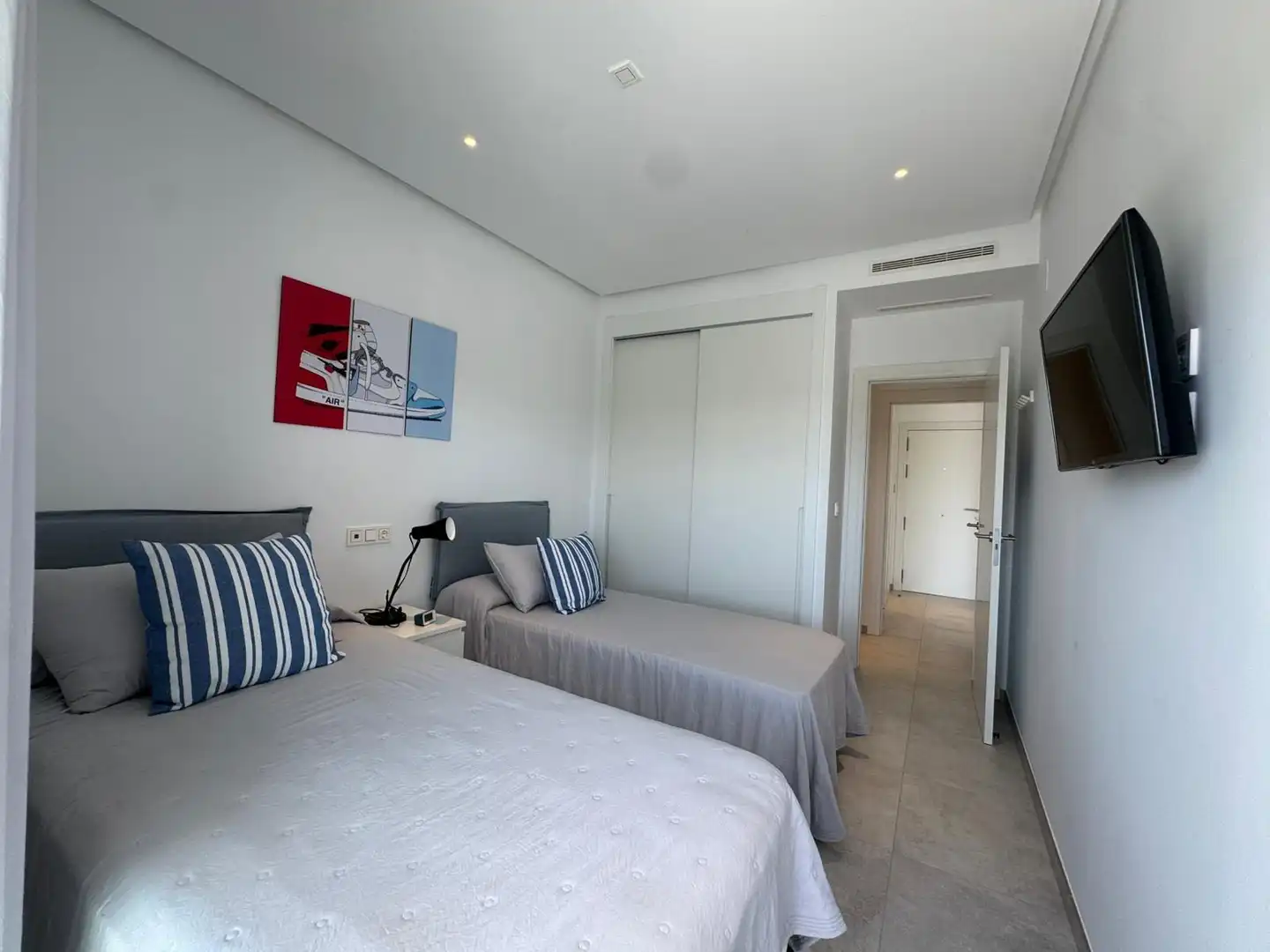 Dormitori de Apartament en venda en Chipiona amb Terrassa, Traster i Moblat