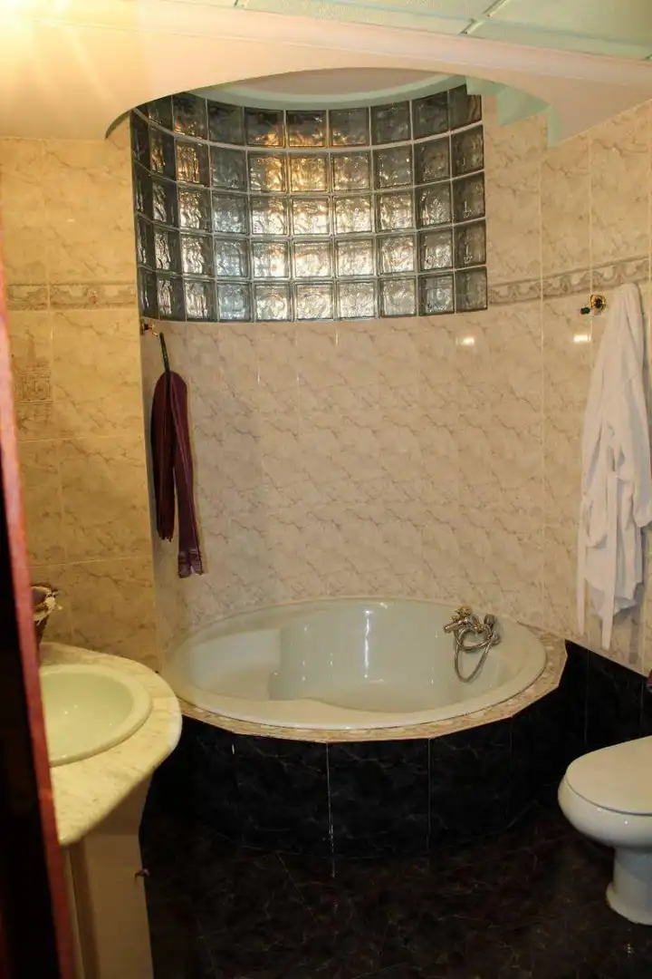 Bathroom of Detached homes for sale in Ciudad Real  with Air Conditioner, Heating and Terrace