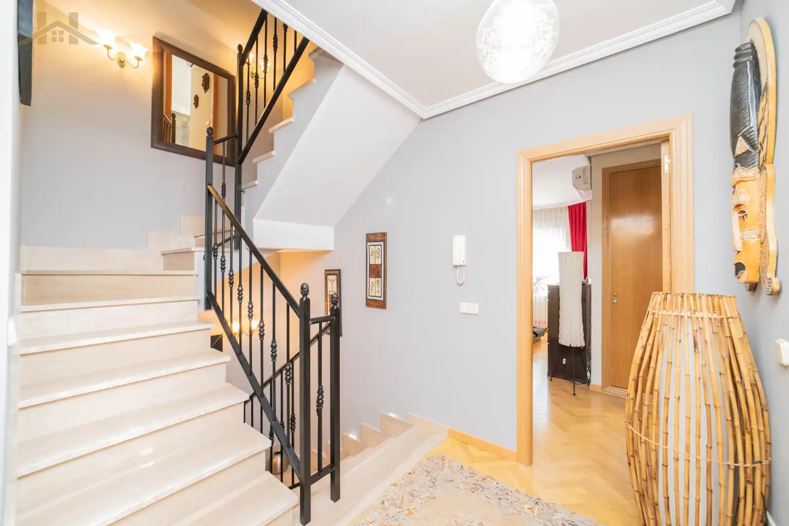 Detached homes for sale in Móstoles  with Air Conditioner, Heating and Private garden